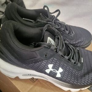 Under Armour Black Running Shoes